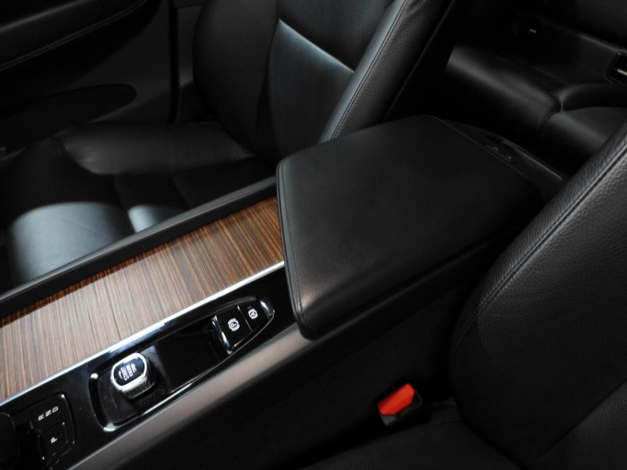 Volvo XC60 B5 Plus Bright AWD 2023