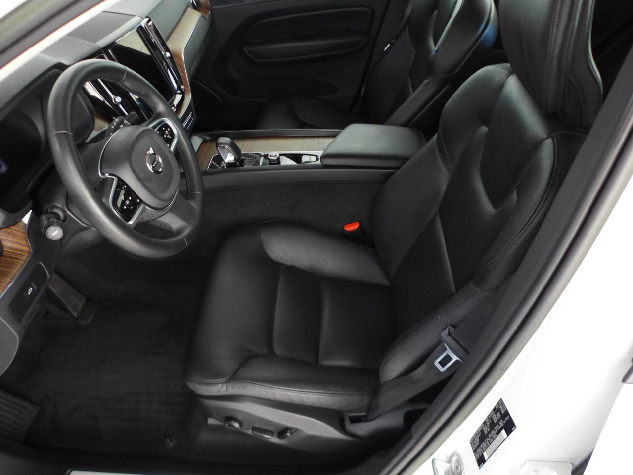 Volvo XC60 B5 Plus Bright AWD 2023