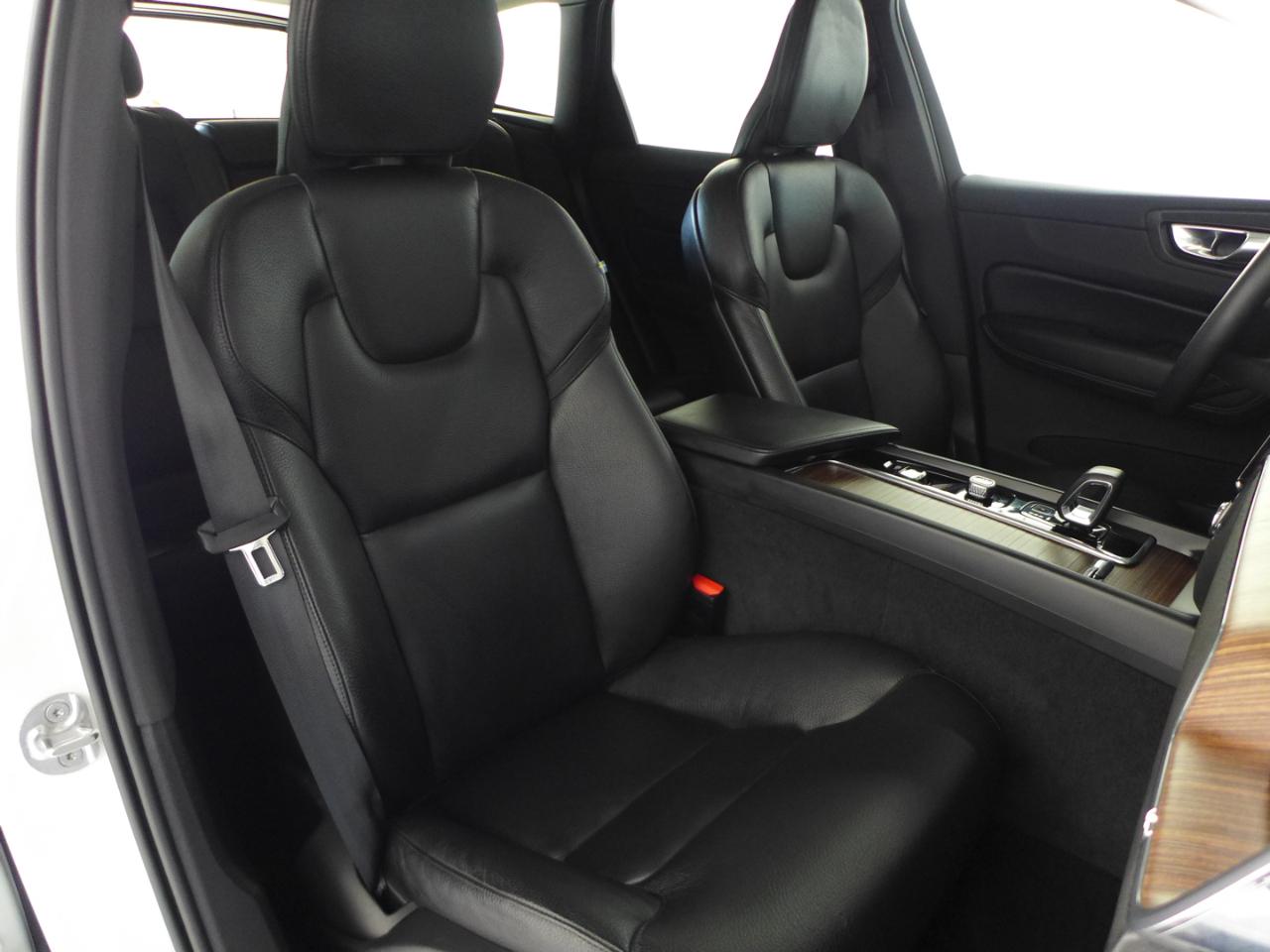 Volvo XC60 B5 Plus Bright AWD 2023