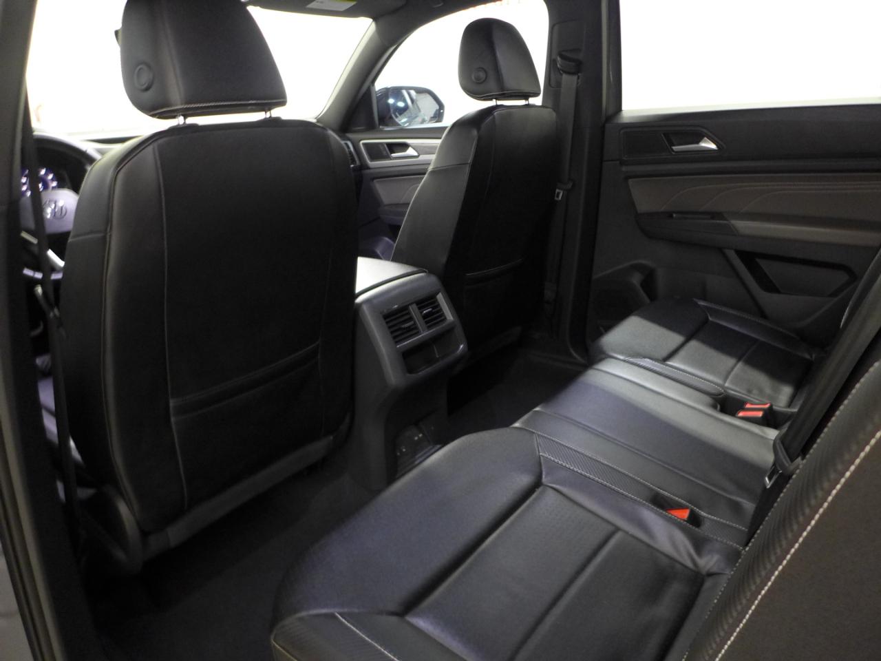 2022 Volkswagen Atlas Cross Sport SE w/Tech - Photo 51