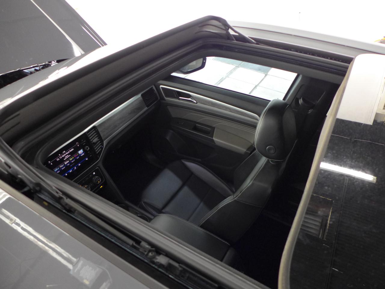 2022 Volkswagen Atlas Cross Sport SE w/Tech - Photo 62