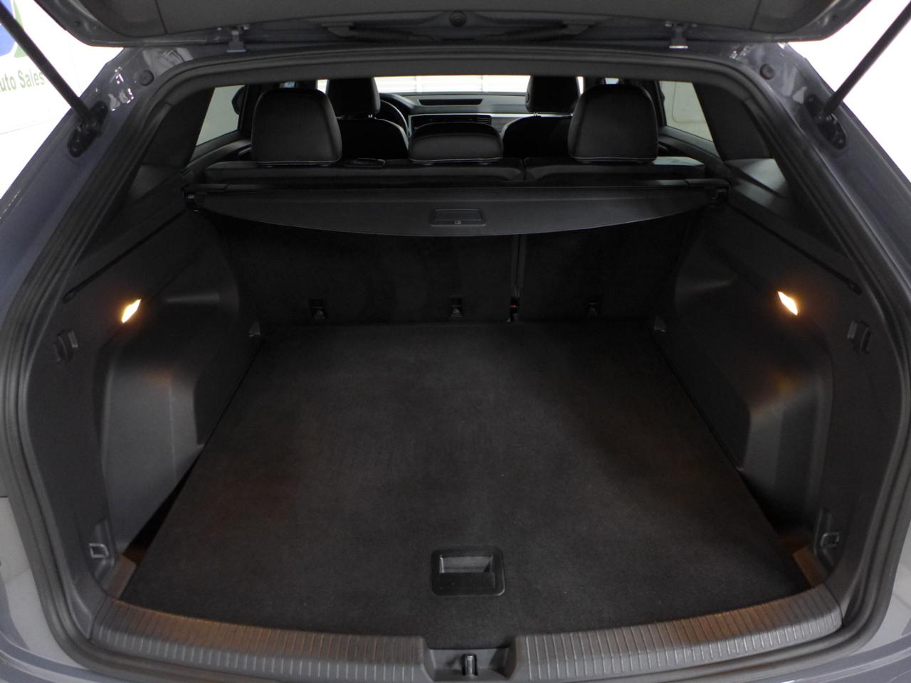 2022 Volkswagen Atlas Cross Sport SE w/Tech - Photo 63