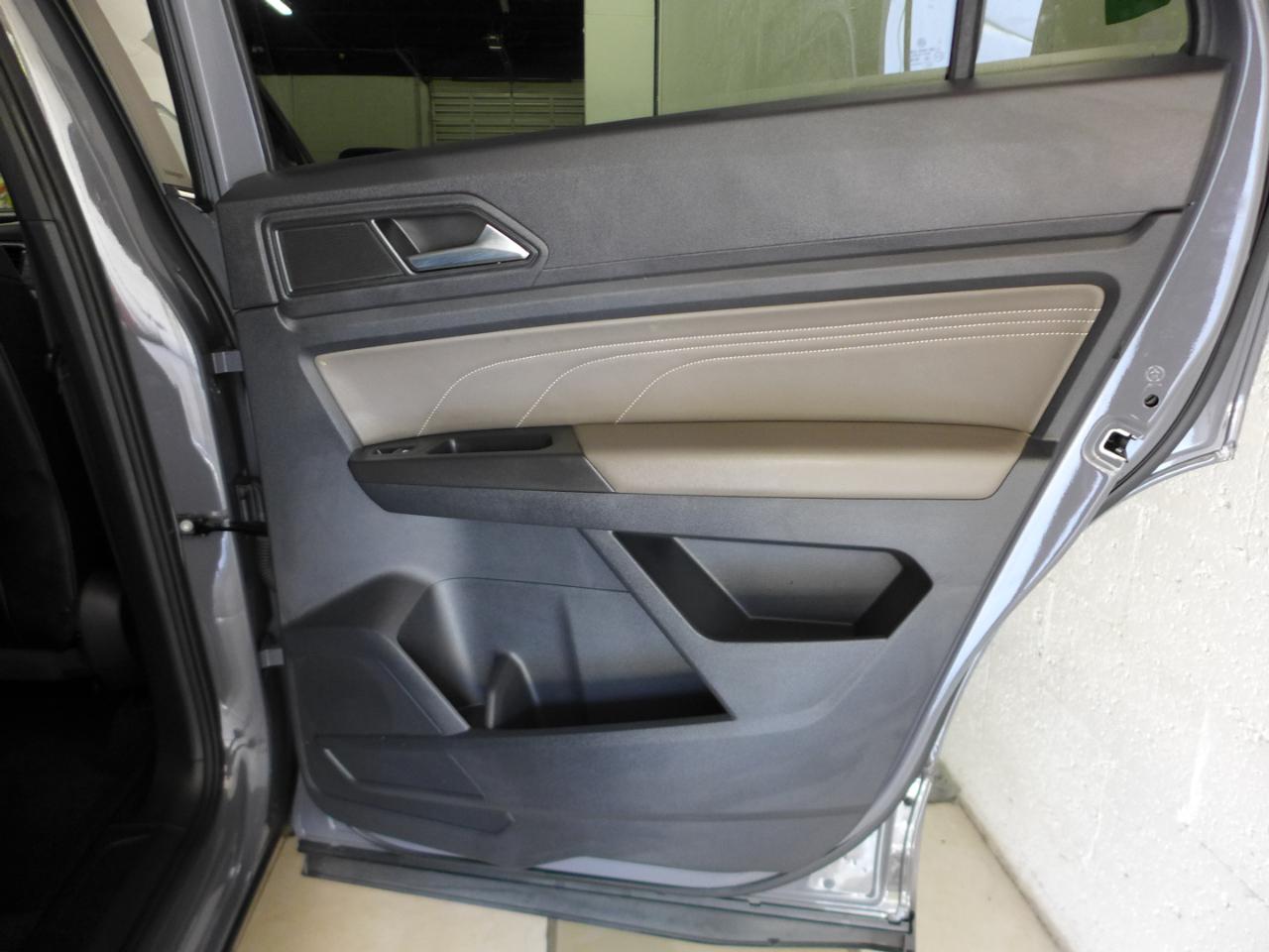 2022 Volkswagen Atlas Cross Sport SE w/Tech - Photo 69