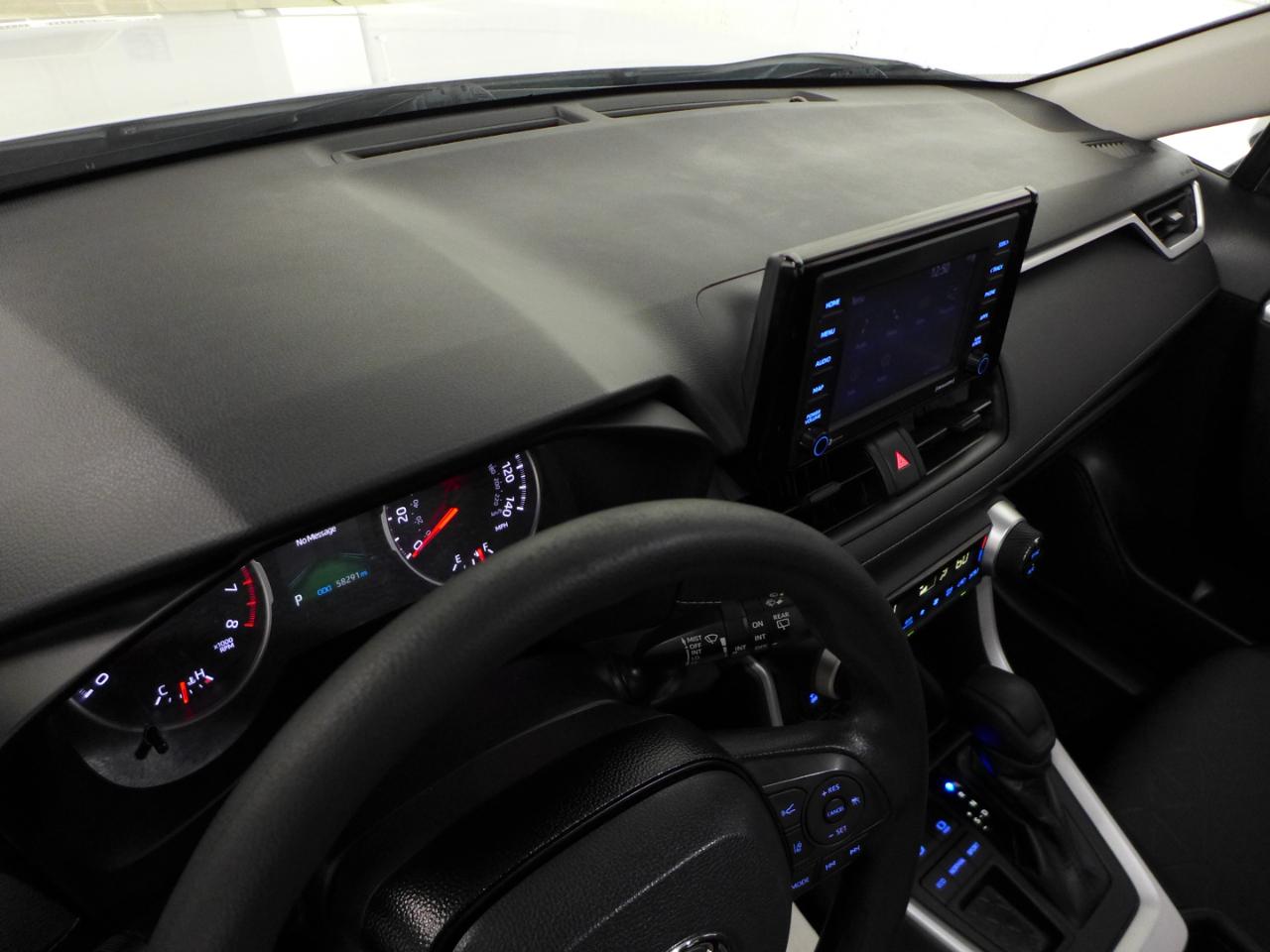 Toyota RAV4 XLE 2021