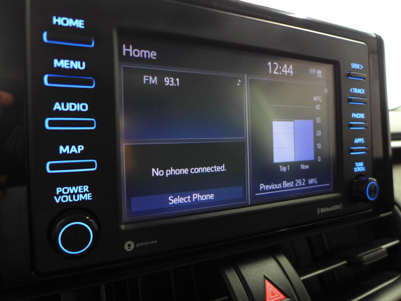 Toyota RAV4 XLE 2021
