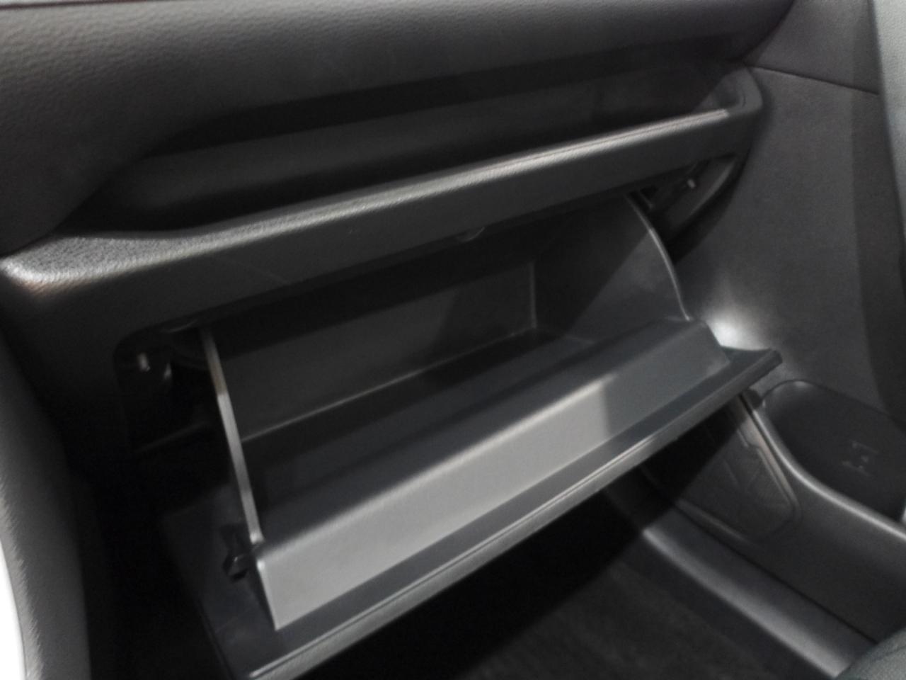 Toyota RAV4 XLE 2021