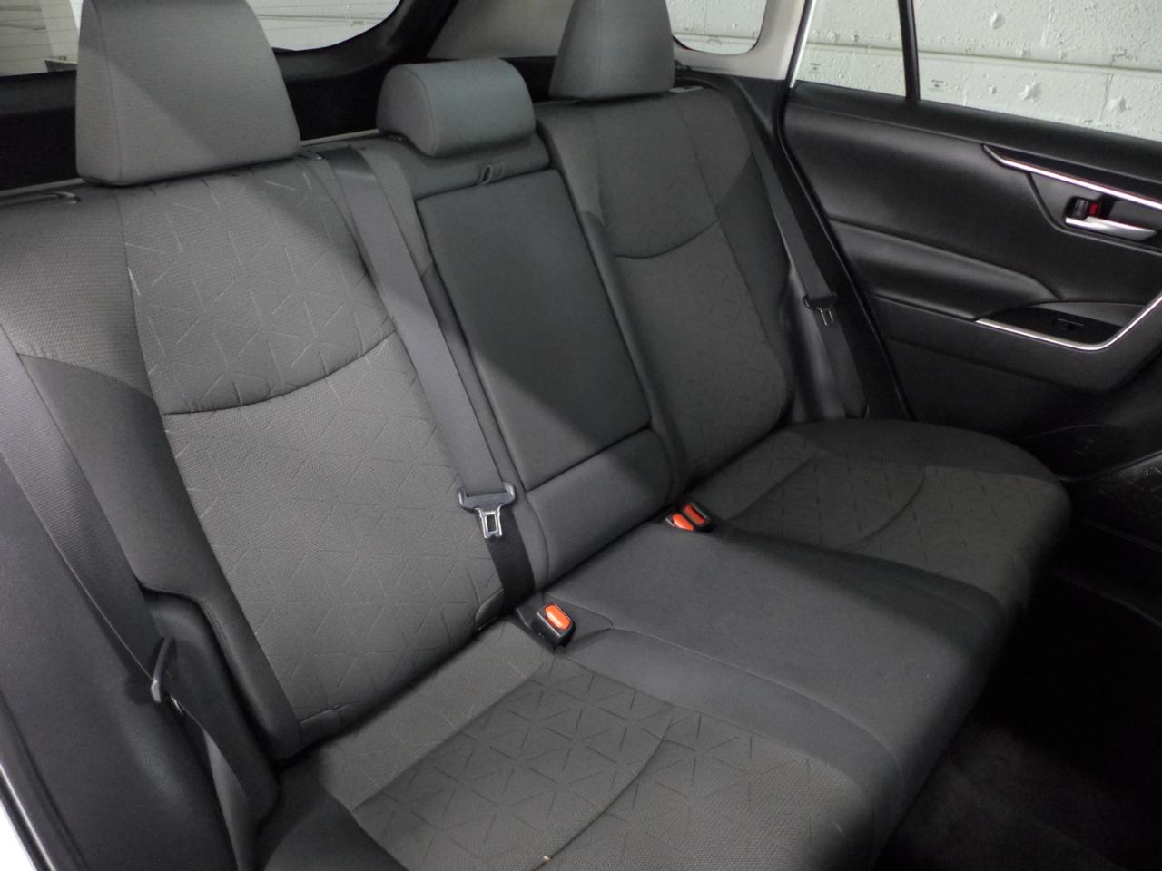 Toyota RAV4 XLE 2021