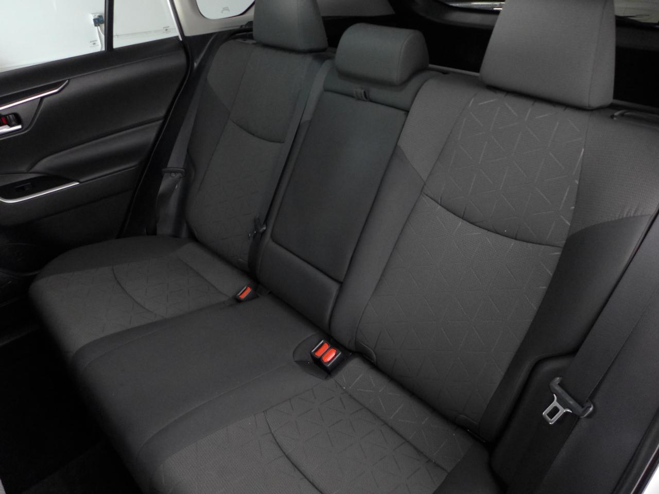 Toyota RAV4 XLE 2021