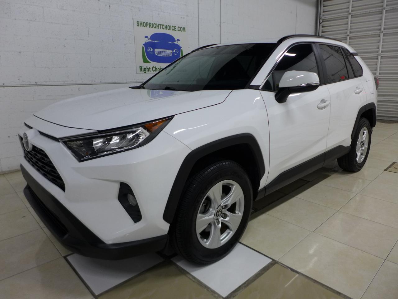 Toyota RAV4 XLE 2021