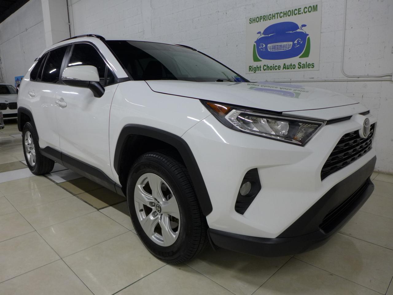 Toyota RAV4 XLE 2021