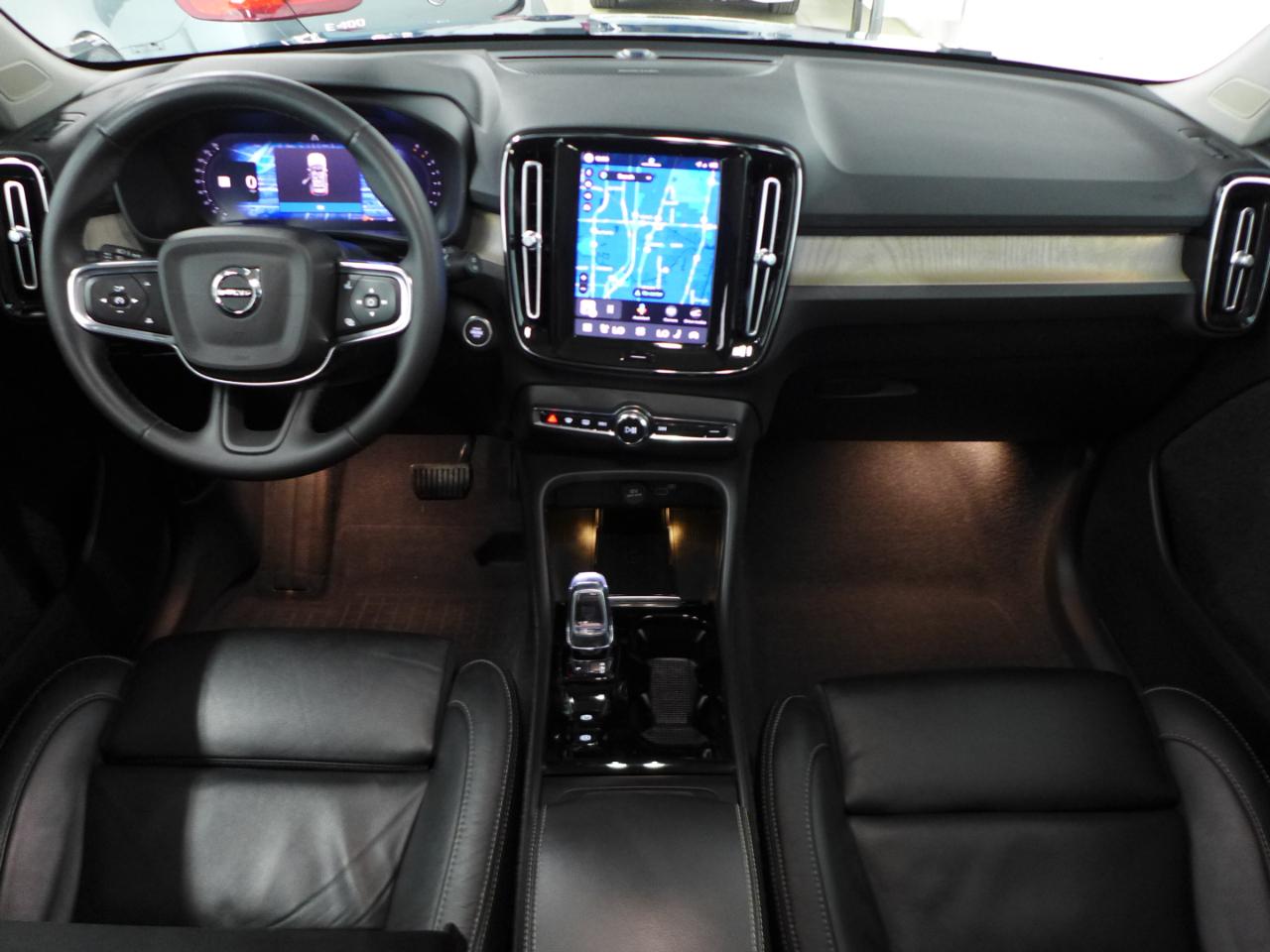 2023 Volvo XC40 Ultimate - Photo 15
