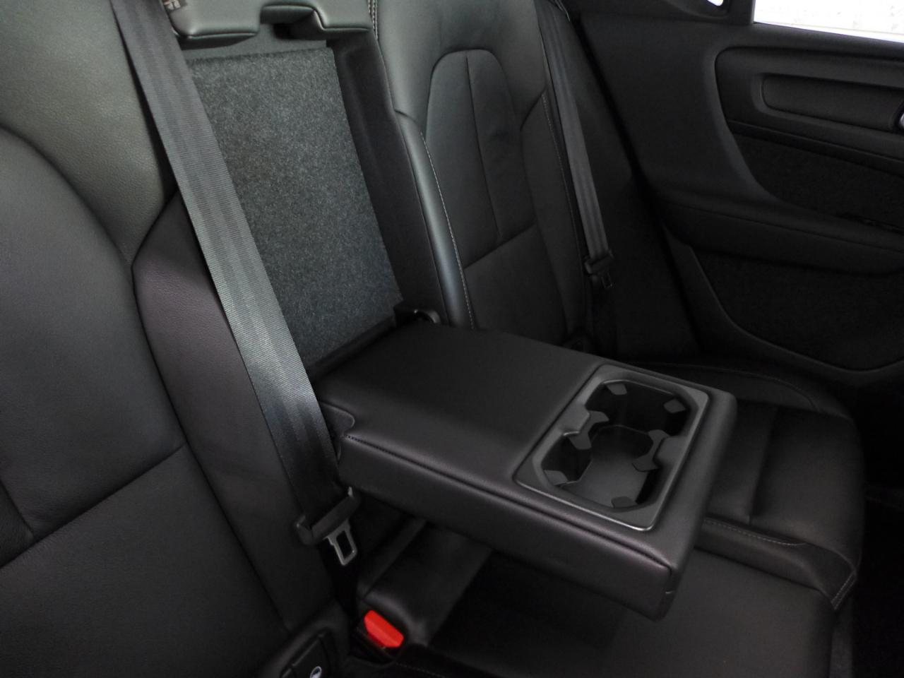 2023 Volvo XC40 Ultimate - Photo 56