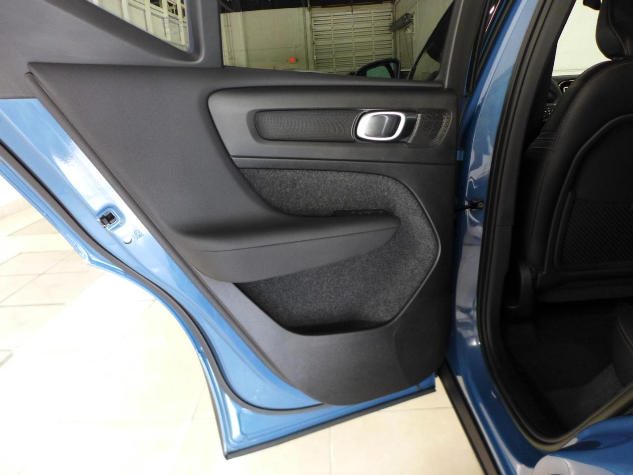 2023 Volvo XC40 Ultimate - Photo 71