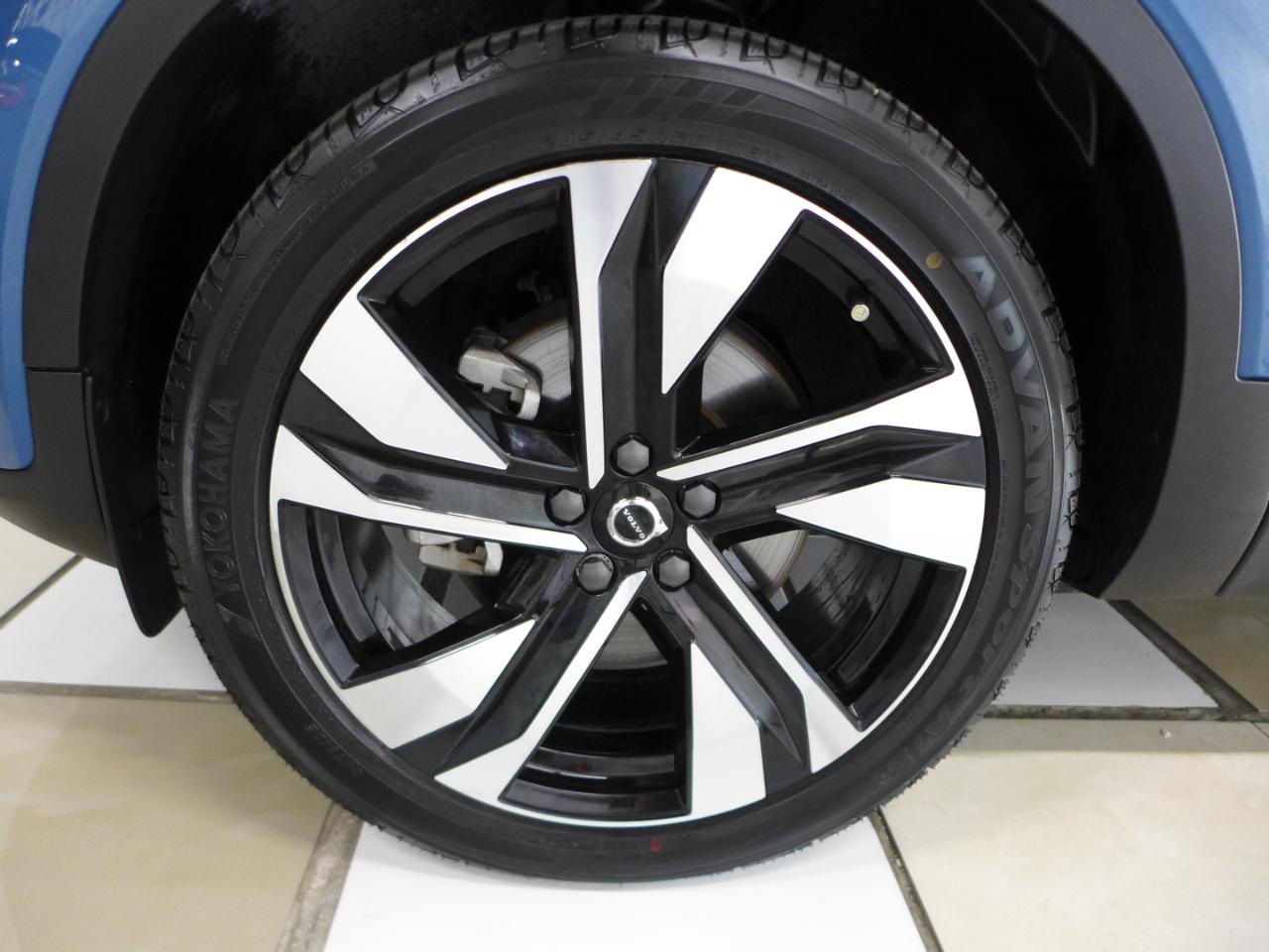 2023 Volvo XC40 Ultimate - Photo 77