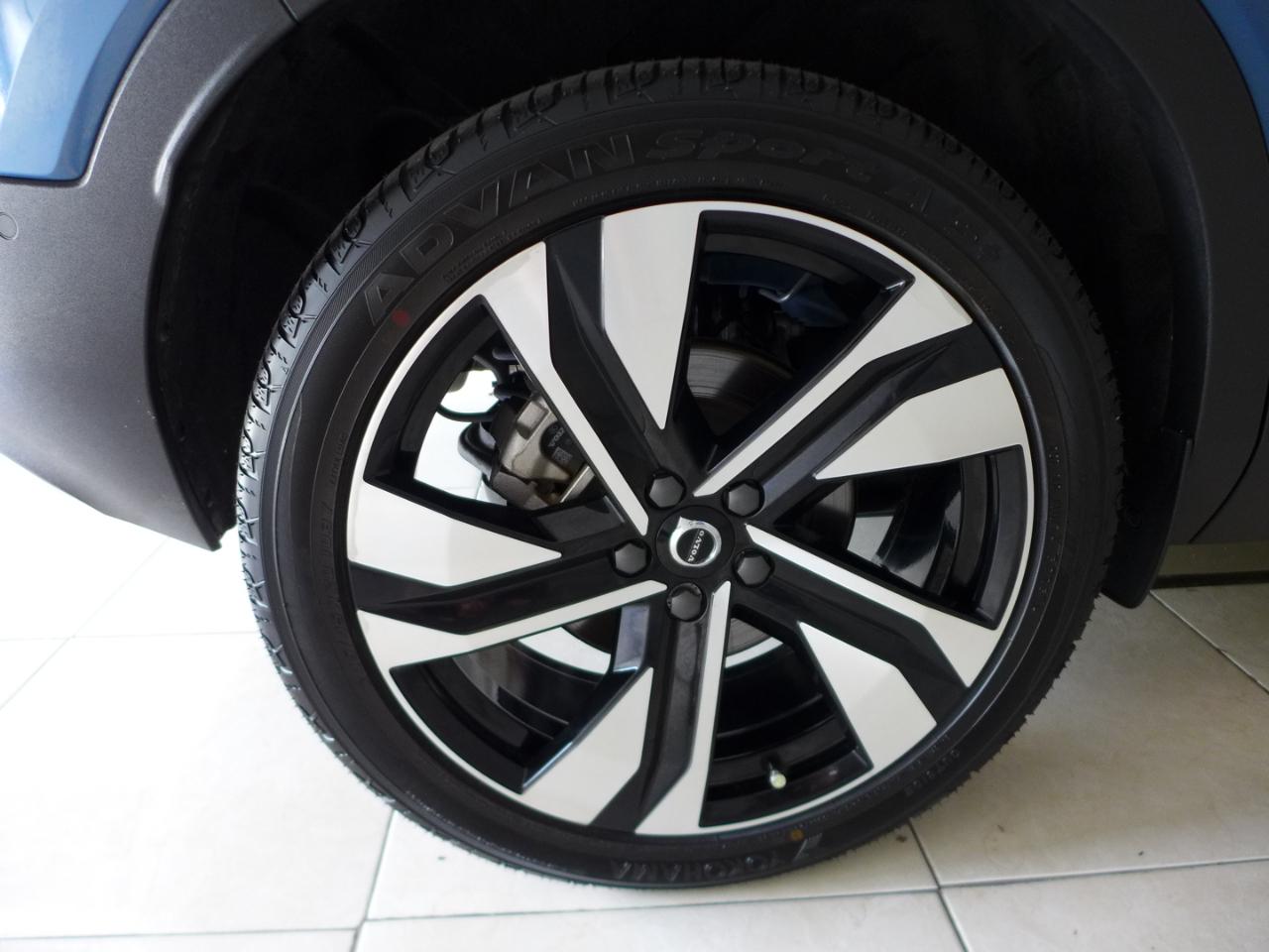 2023 Volvo XC40 Ultimate - Photo 81