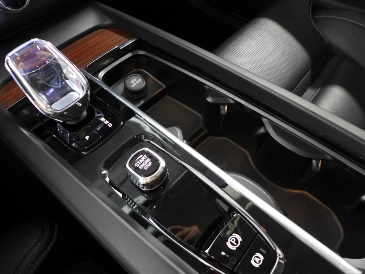 Volvo XC60 B5 Ultimate Bright 2023
