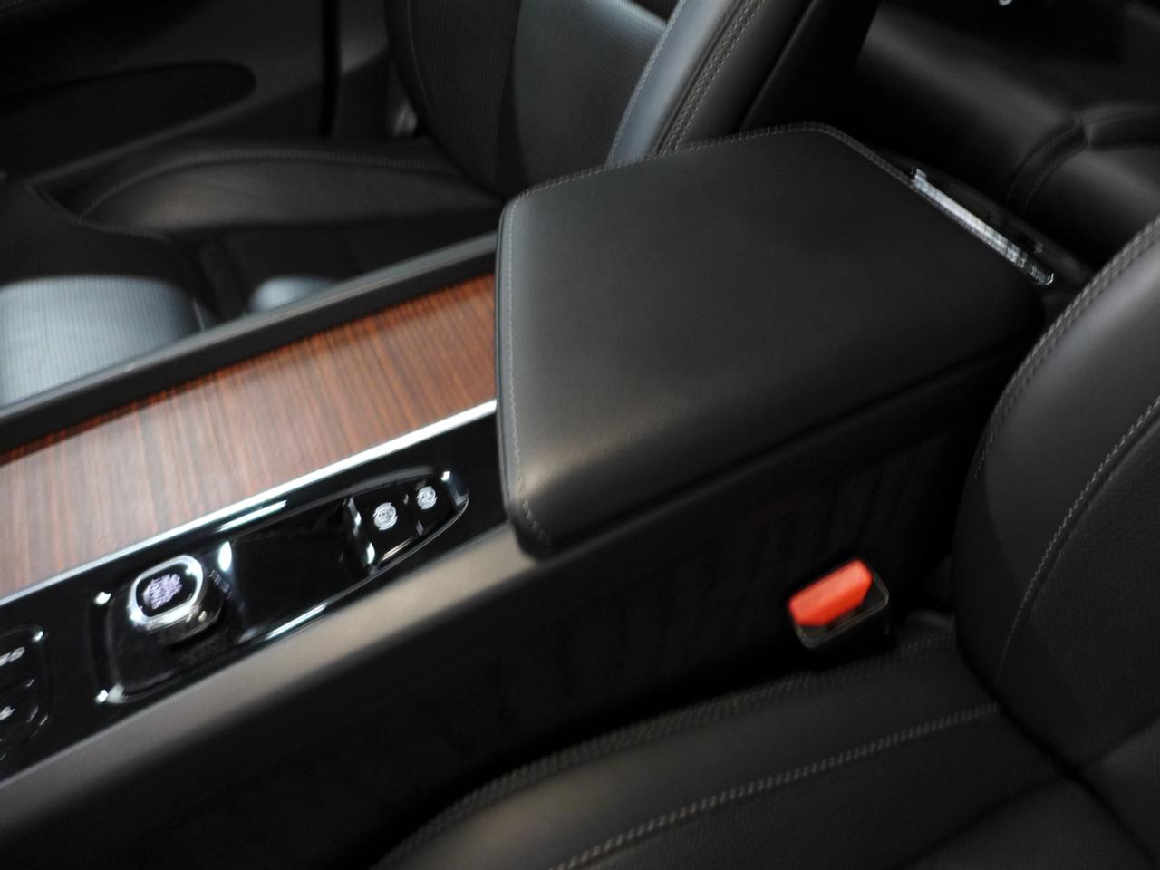 Volvo XC60 B5 Ultimate Bright 2023