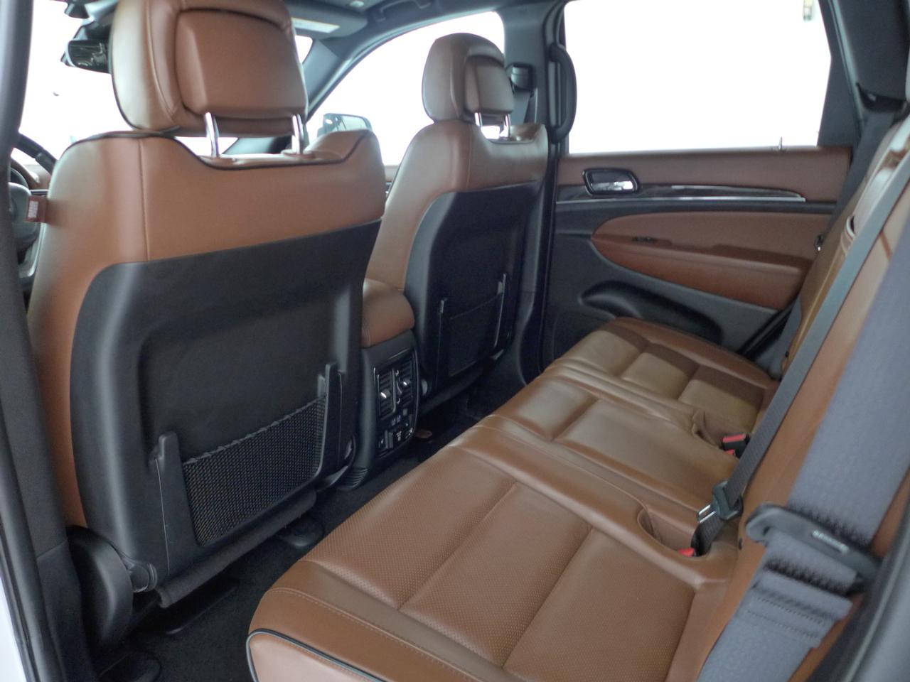 Jeep Grand Cherokee Overland 4WD 2021