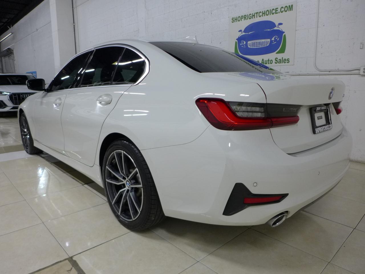 BMW 3-Series 330i 2021