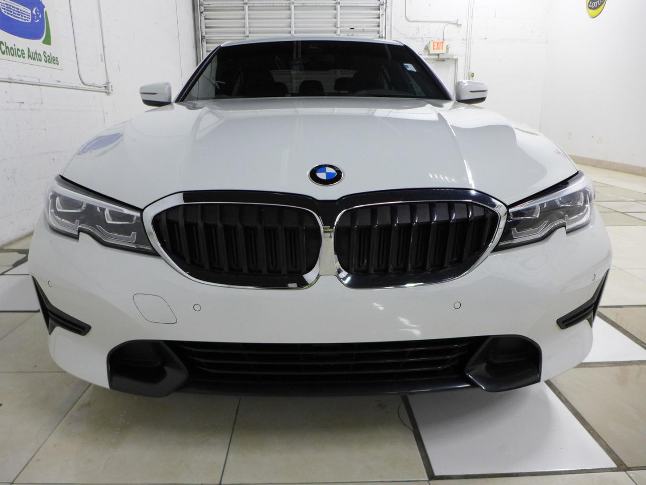 BMW 3-Series 330i 2021