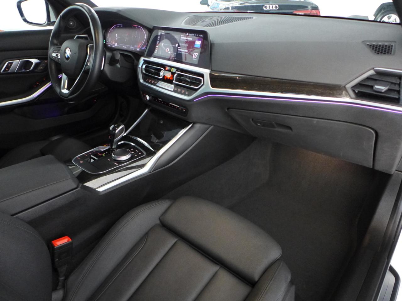 BMW 3-Series 330i 2021