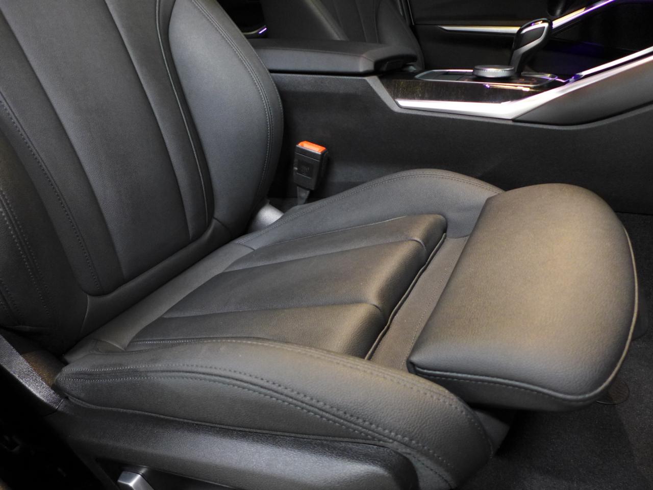 BMW 3-Series 330i 2021