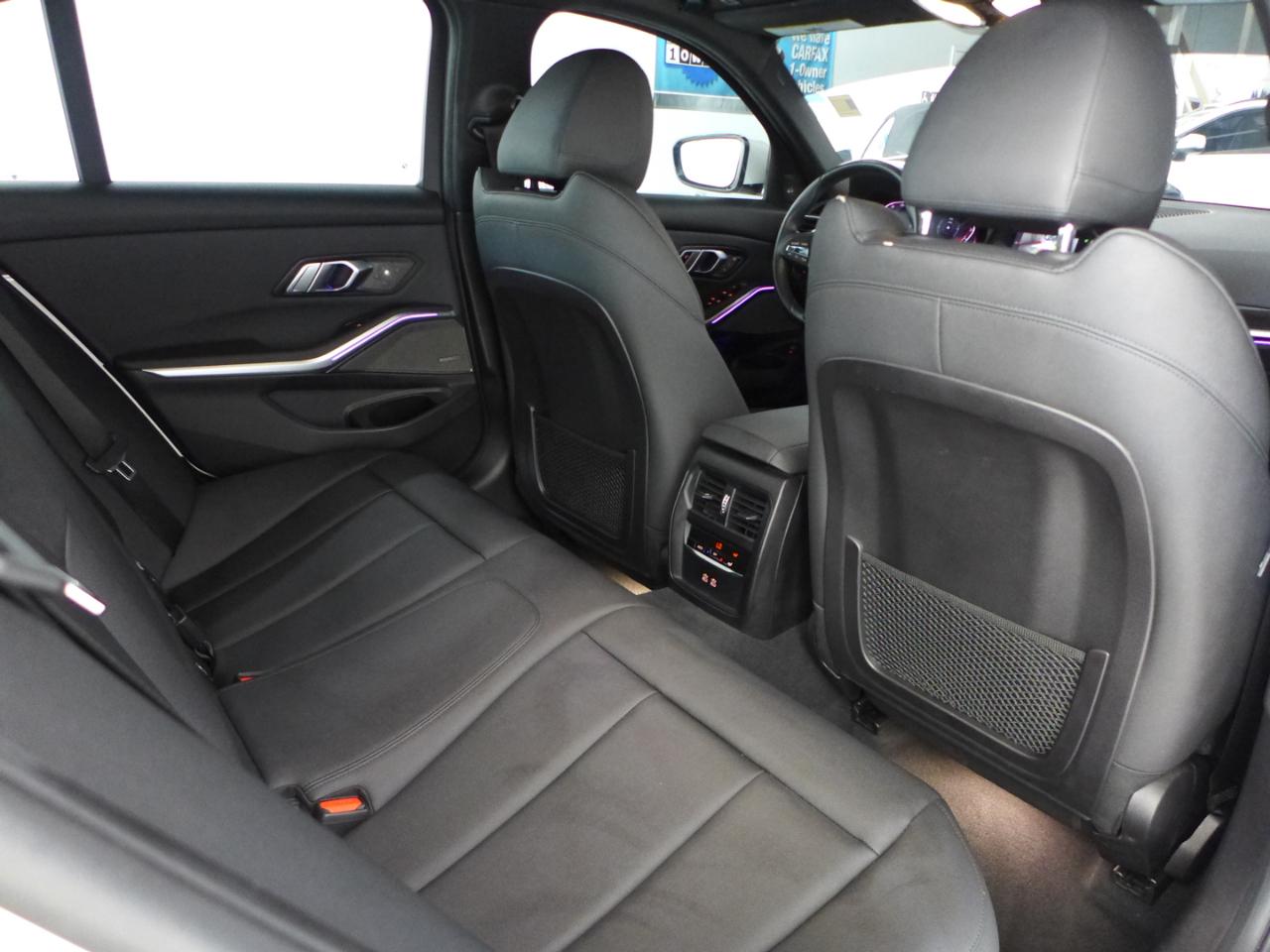 BMW 3-Series 330i 2021