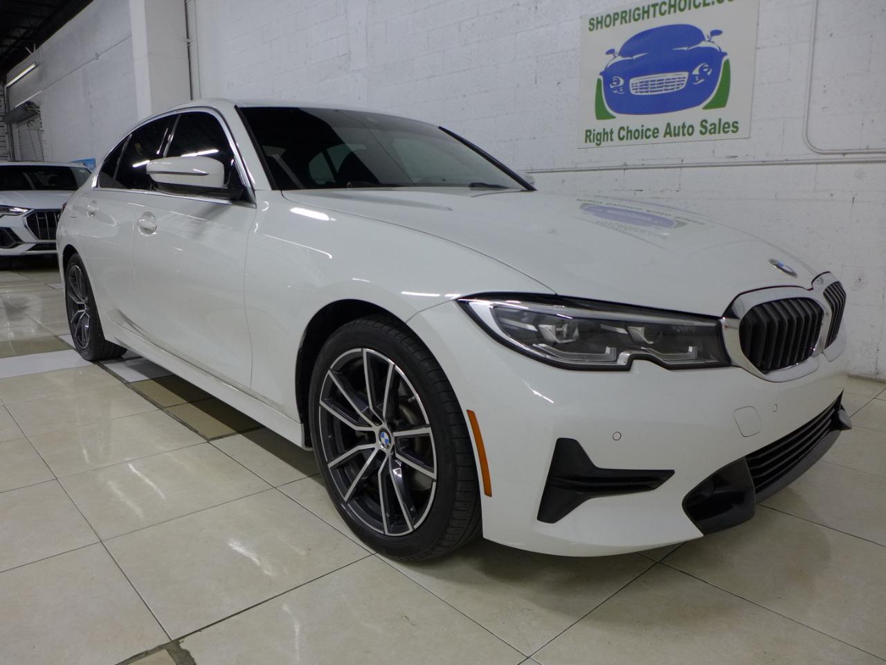 BMW 3-Series 330i 2021