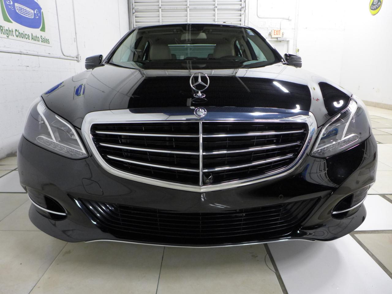 Mercedes-Benz E-Class E350 Luxury Sedan 2015