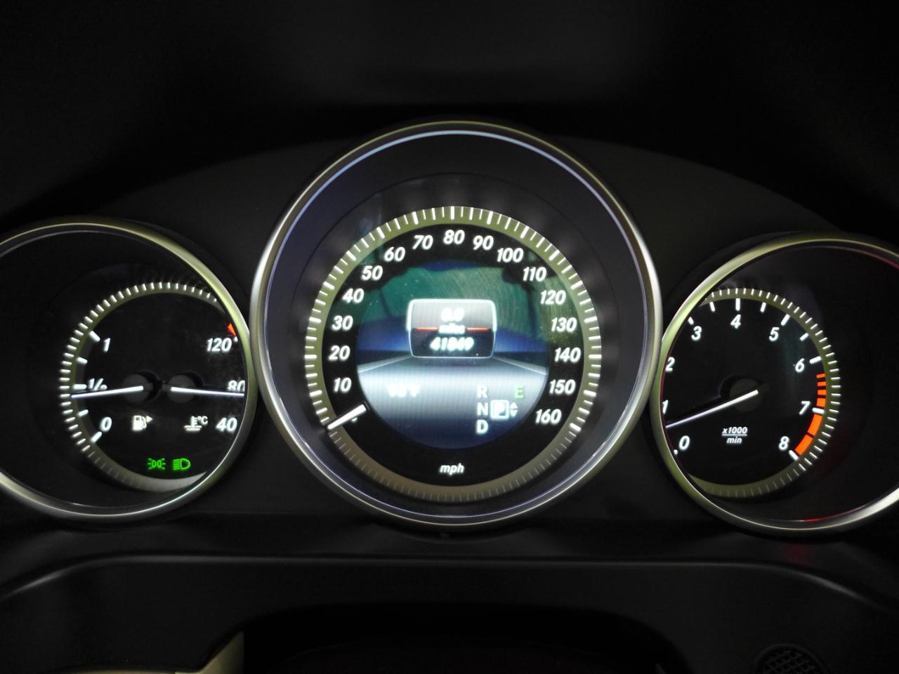 Mercedes-Benz E-Class E350 Luxury Sedan 2015