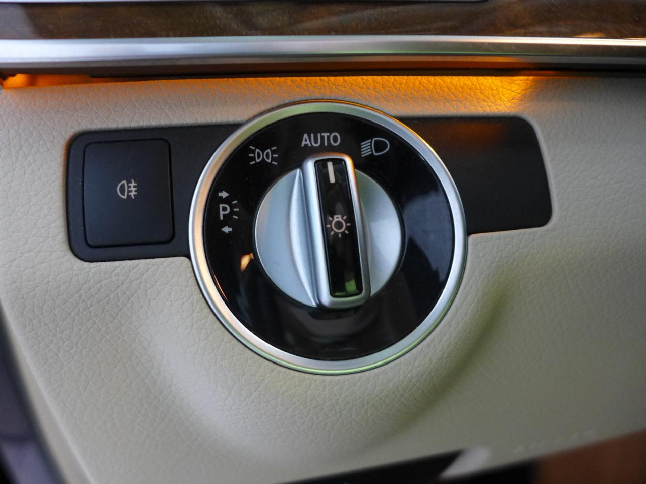 Mercedes-Benz E-Class E350 Luxury Sedan 2015