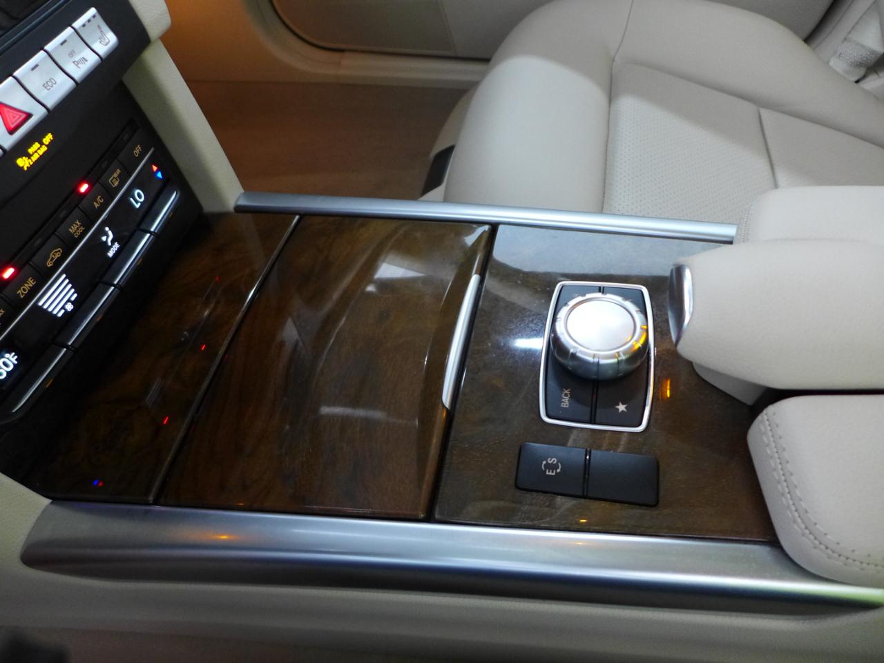 Mercedes-Benz E-Class E350 Luxury Sedan 2015