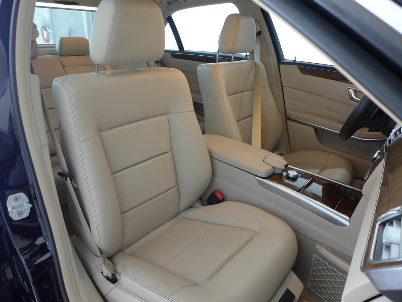 Mercedes-Benz E-Class E350 Luxury Sedan 2015
