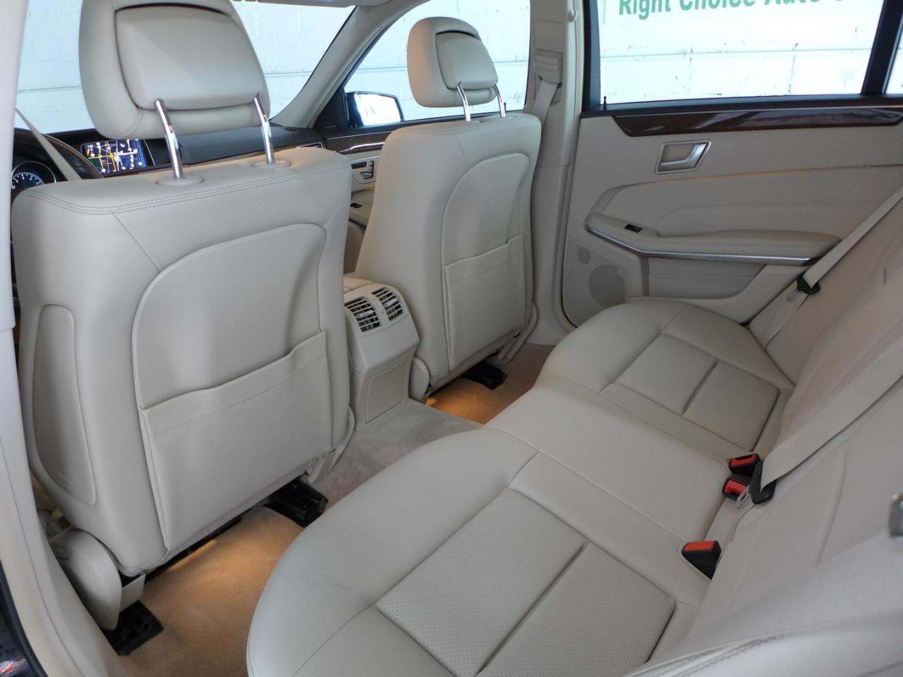Mercedes-Benz E-Class E350 Luxury Sedan 2015