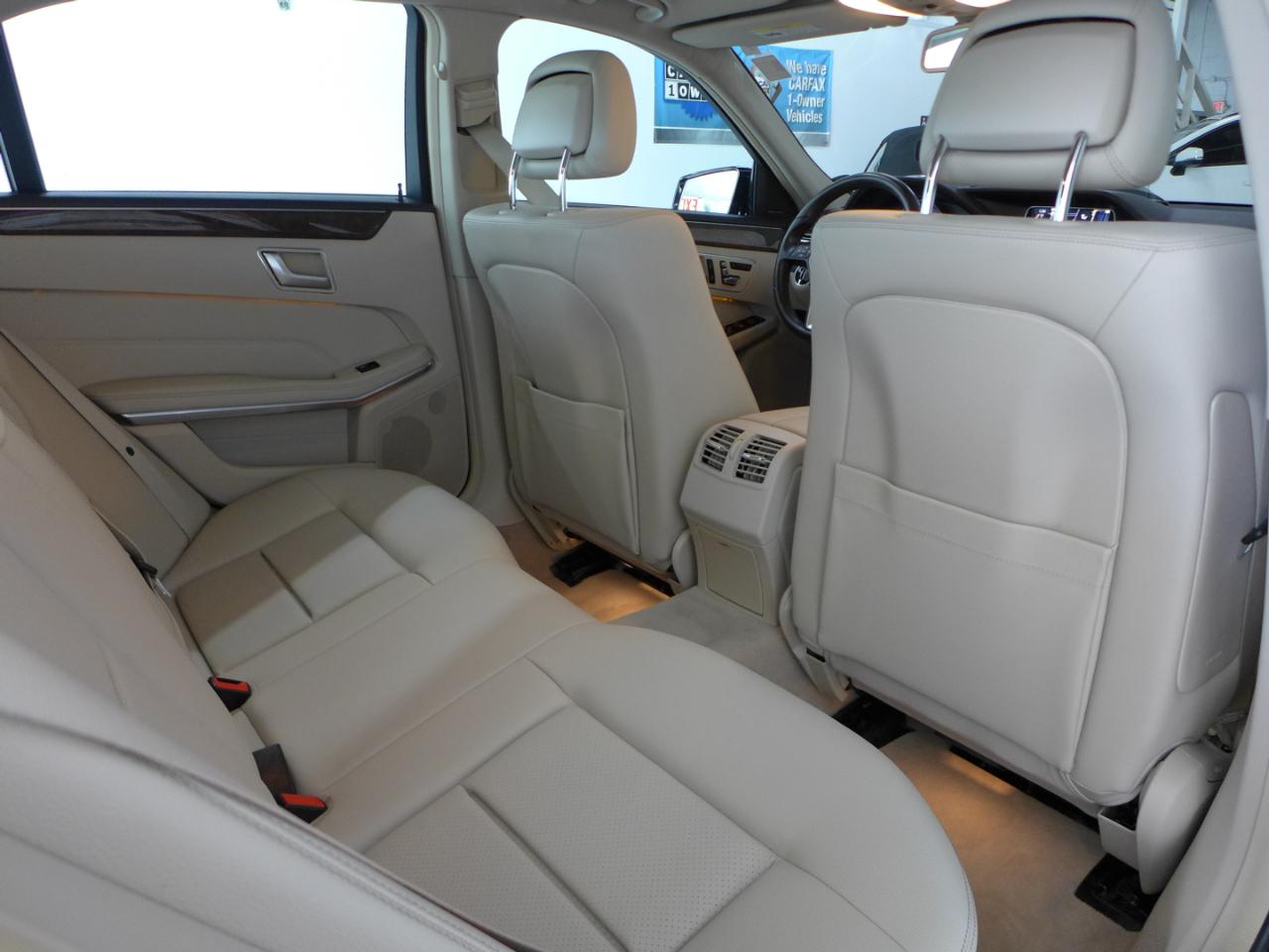Mercedes-Benz E-Class E350 Luxury Sedan 2015