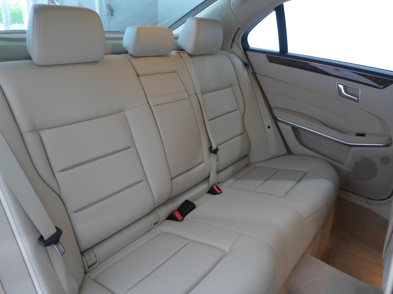 Mercedes-Benz E-Class E350 Luxury Sedan 2015