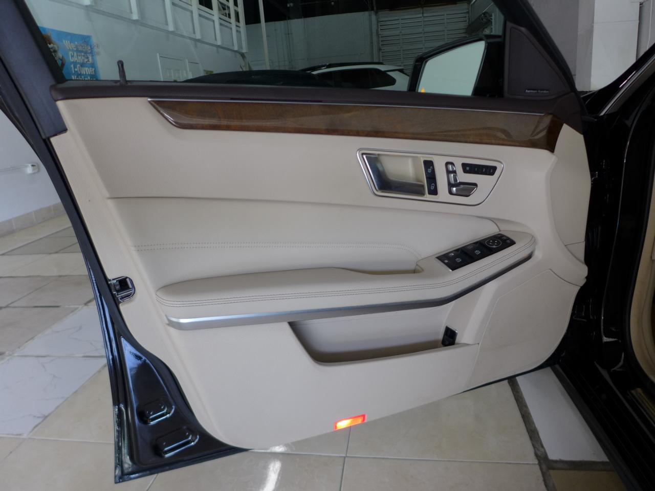 Mercedes-Benz E-Class E350 Luxury Sedan 2015