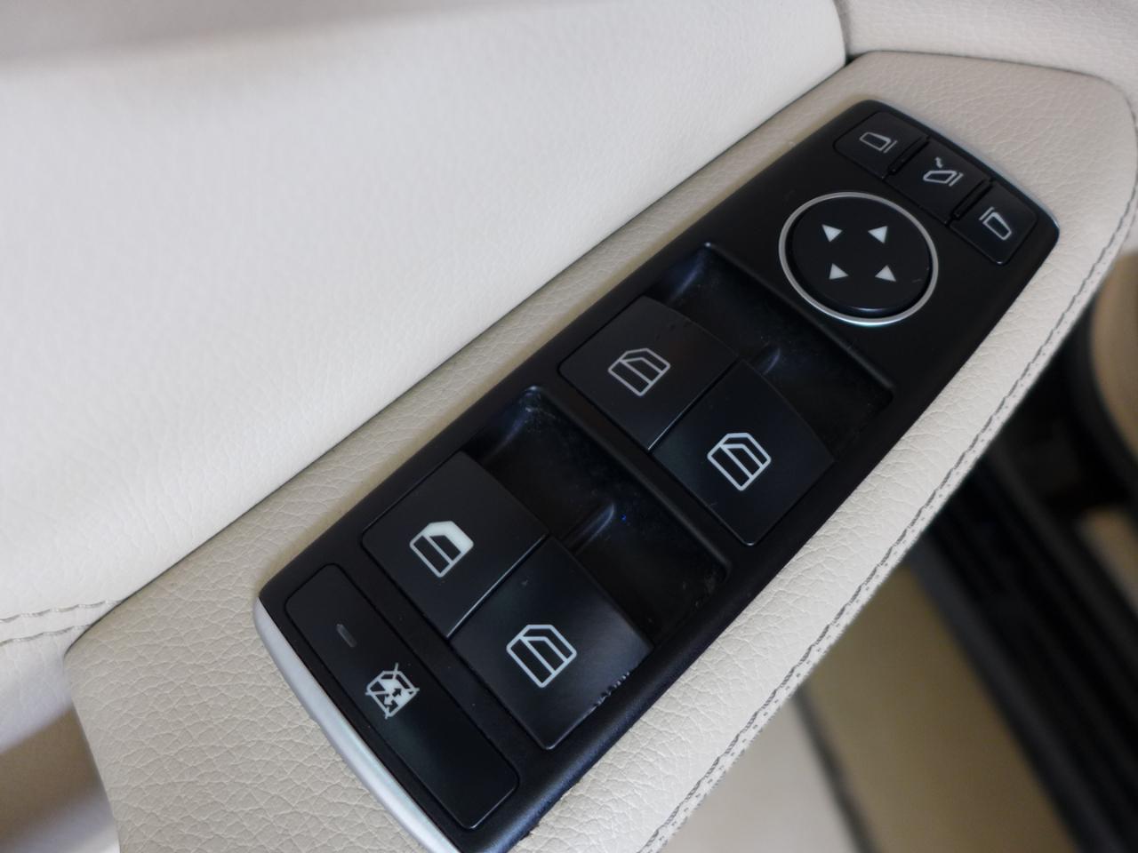 Mercedes-Benz E-Class E350 Luxury Sedan 2015