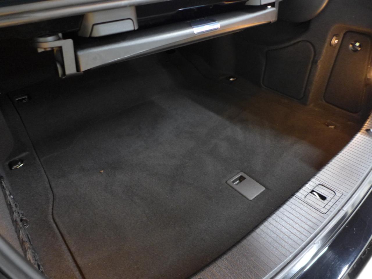 Mercedes-Benz E-Class E350 Luxury Sedan 2015