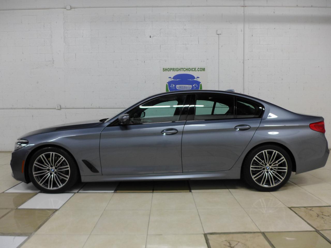 BMW 5-Series 530i 2019