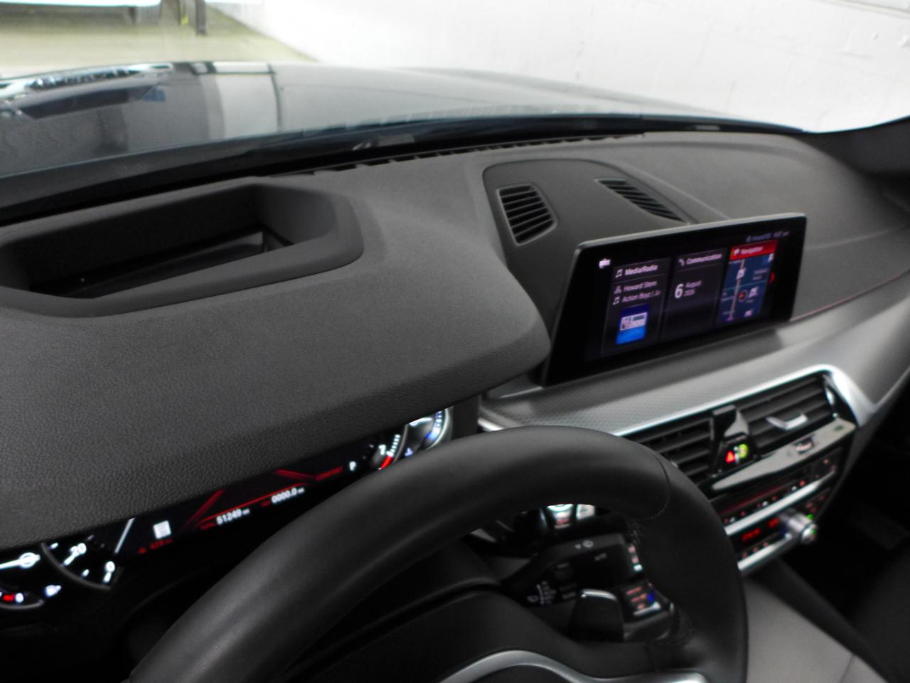 BMW 5-Series 530i 2019