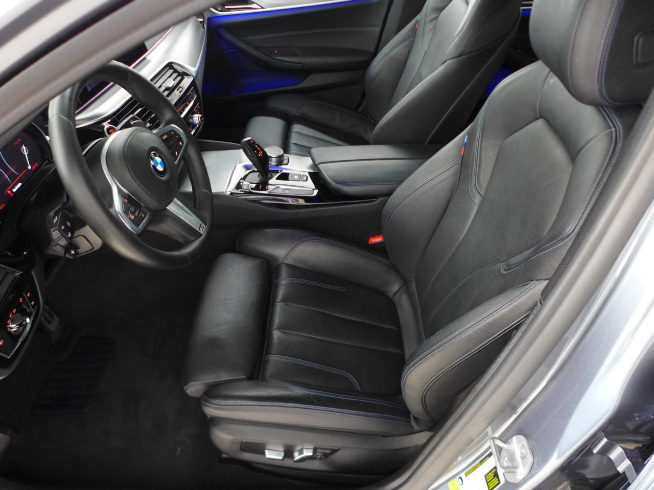 BMW 5-Series 530i 2019