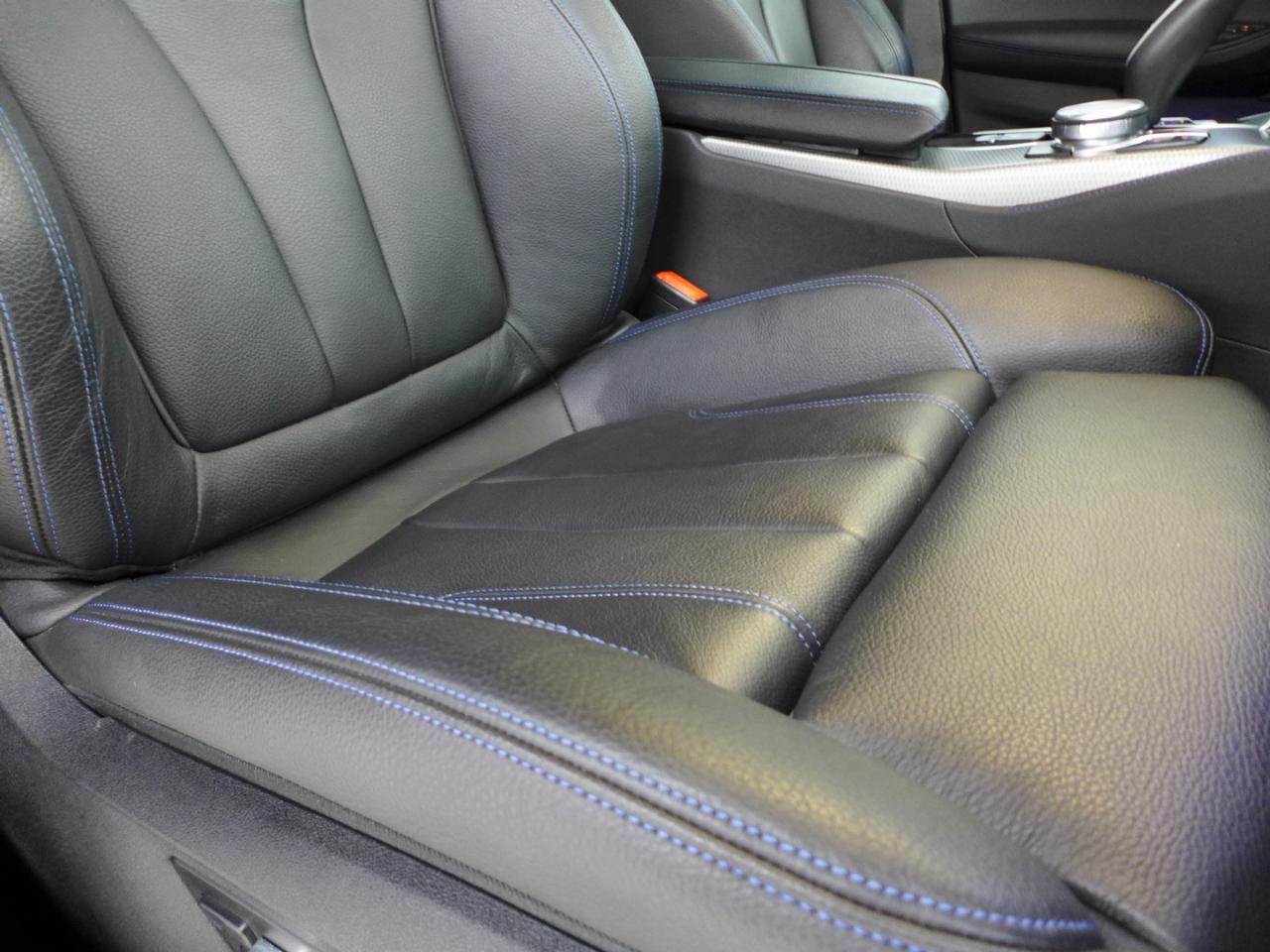 BMW 5-Series 530i 2019