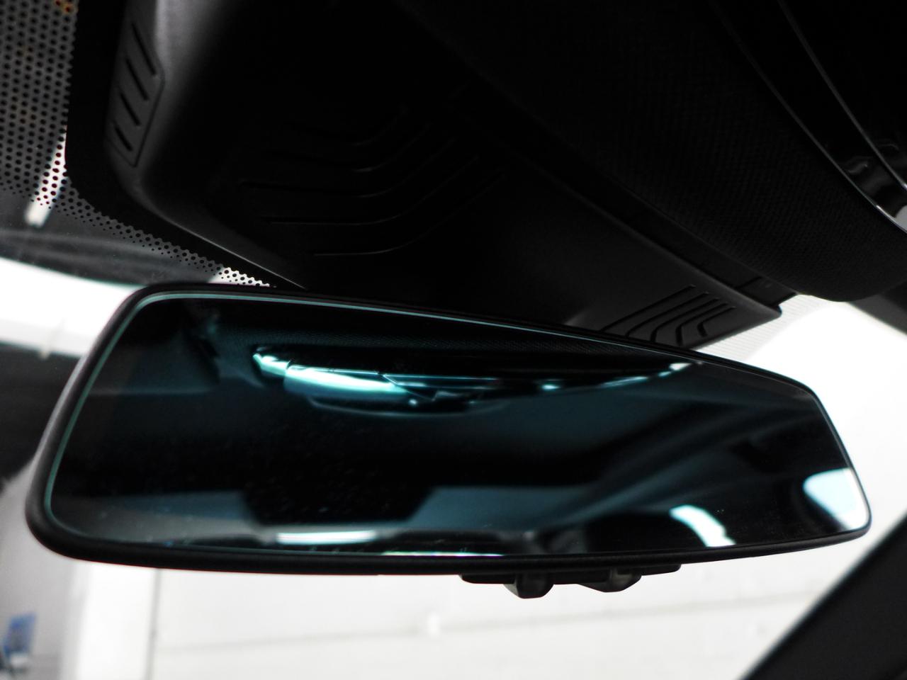 BMW 5-Series 530i 2019