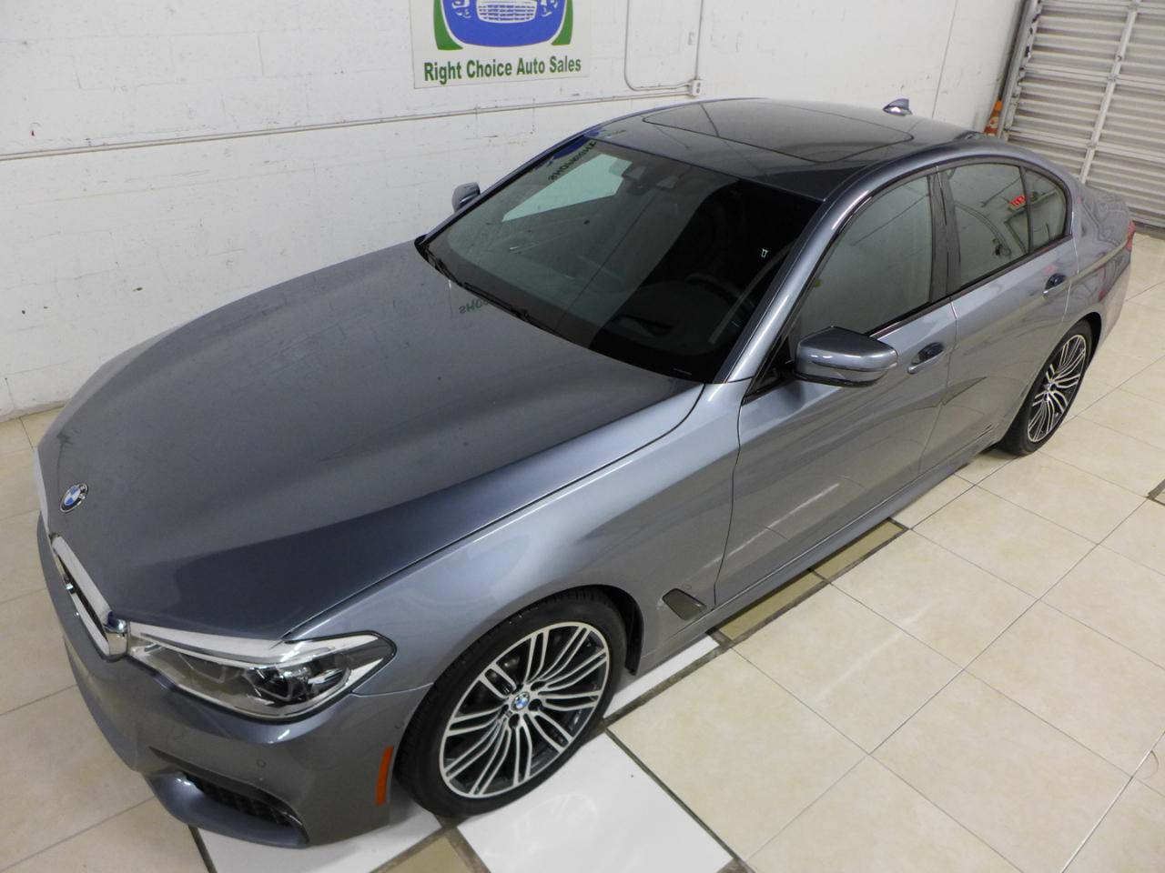 BMW 5-Series 530i 2019