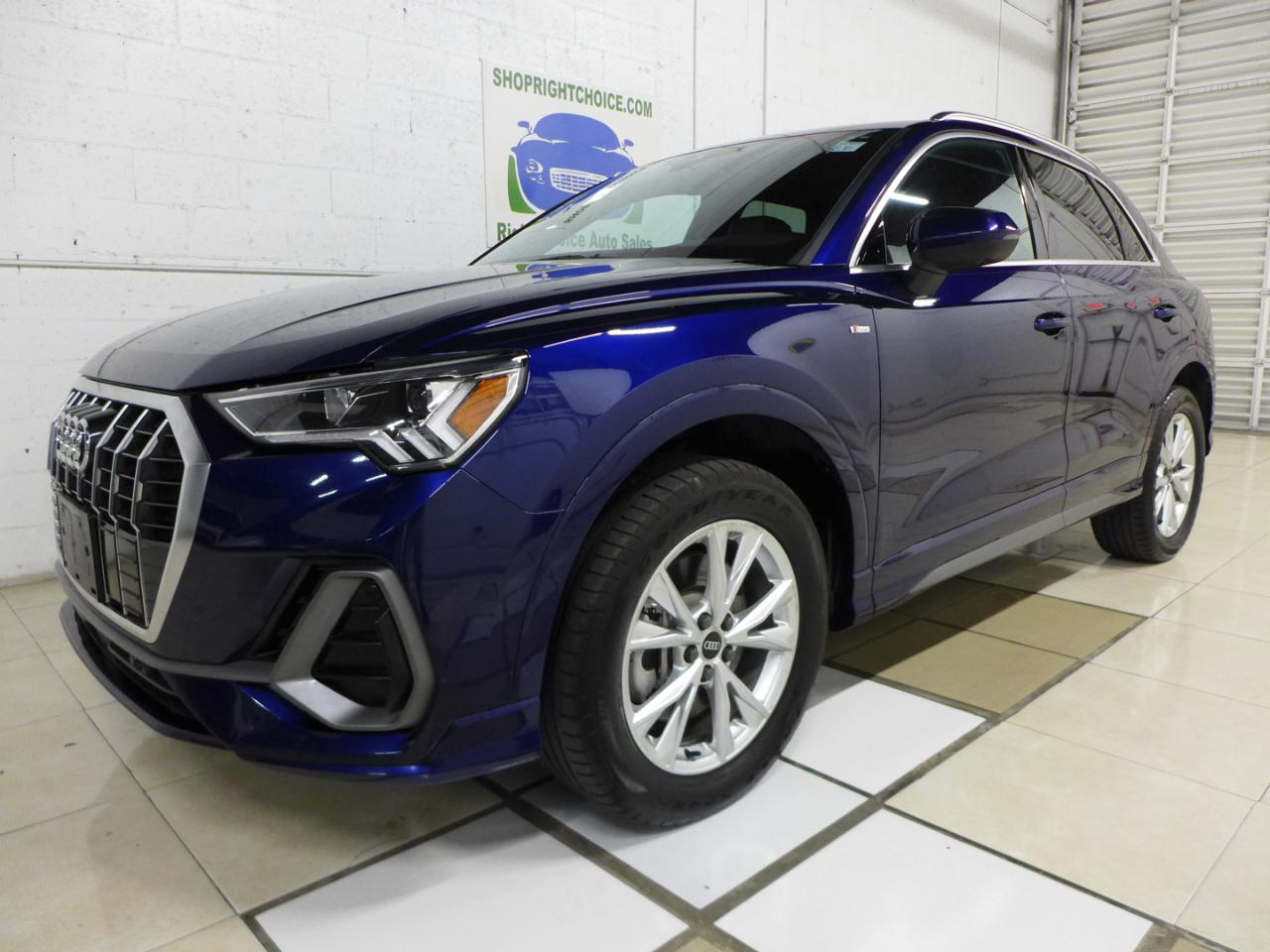 Audi Q3 S line Premium Plus quattro 2022