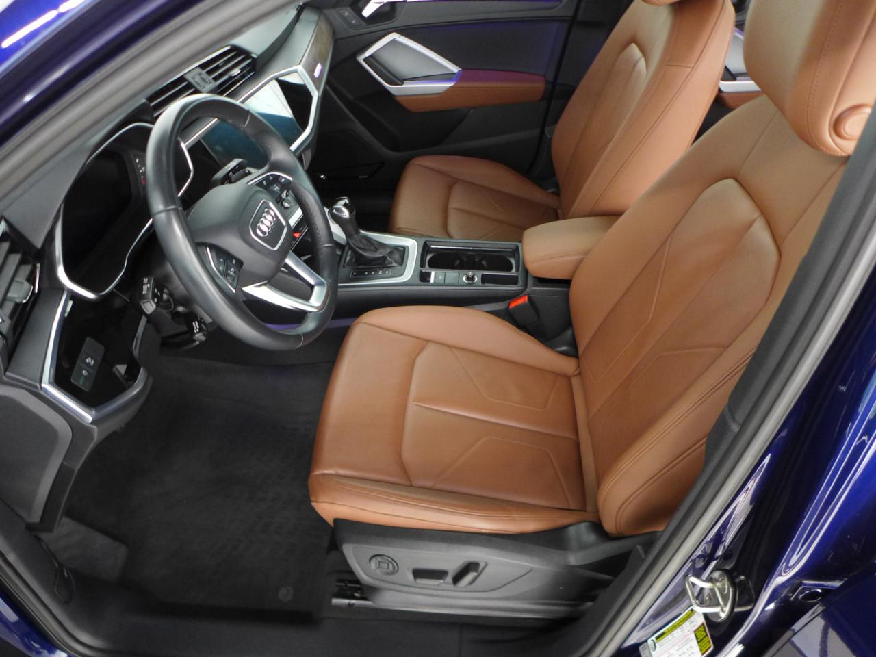 Audi Q3 S line Premium Plus quattro 2022