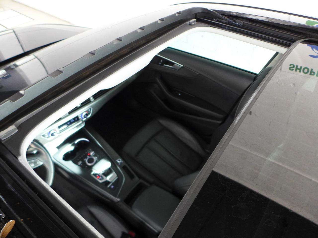 Audi A4 2.0T Premium Sedan 2018