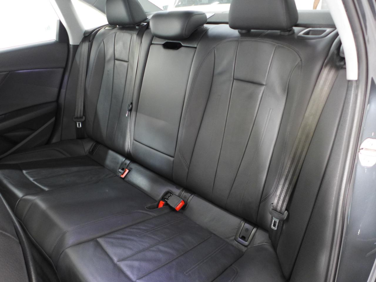 Audi A4 2.0T Premium Sedan 2018