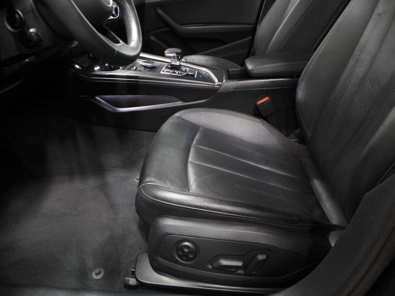 Audi A4 2.0T Premium Sedan 2018